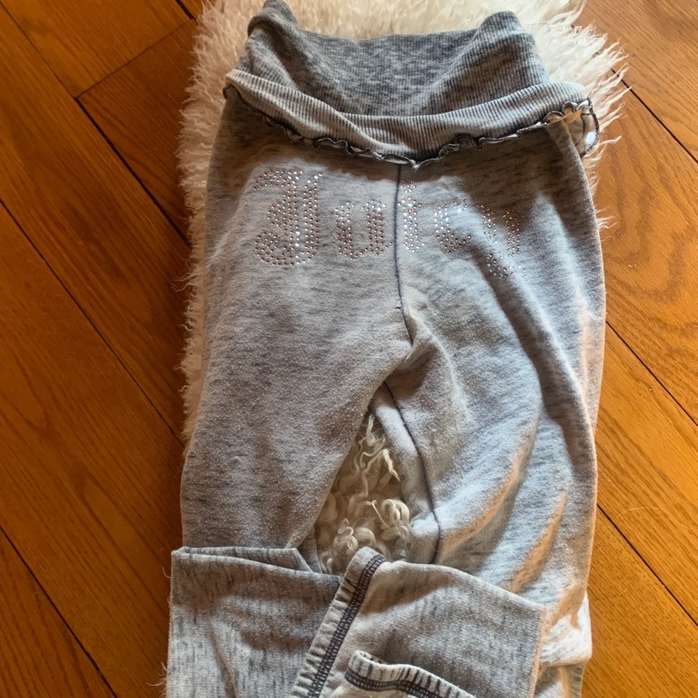 Y2K *RARE*booty bling Juicy Couture Gray joggers